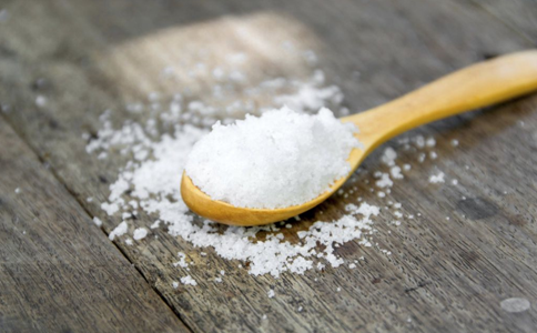 食物中的隐形盐 哪些食物含隐形盐 盐摄入过多的危害